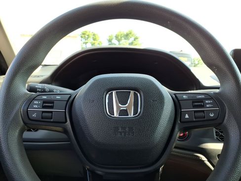 Used 2024 Honda Accord LX image 25