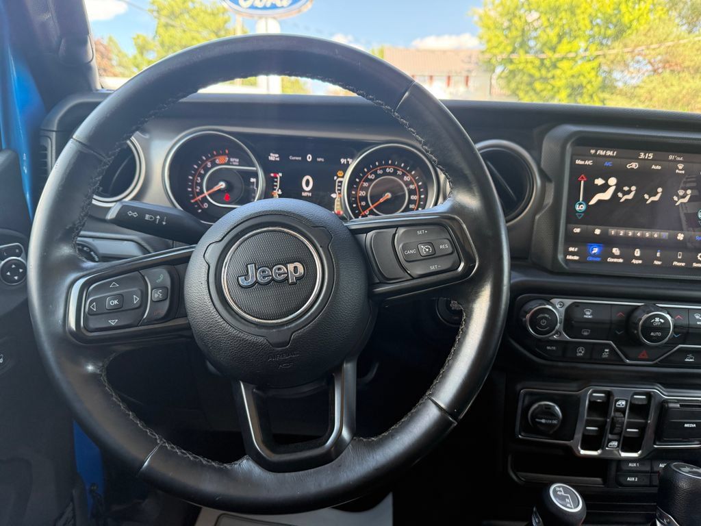 Used 2021 Jeep Wrangler Unlimited Sport AWD/4WD image 25
