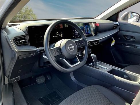 New 2026 Nissan Kicks S FWD image 7