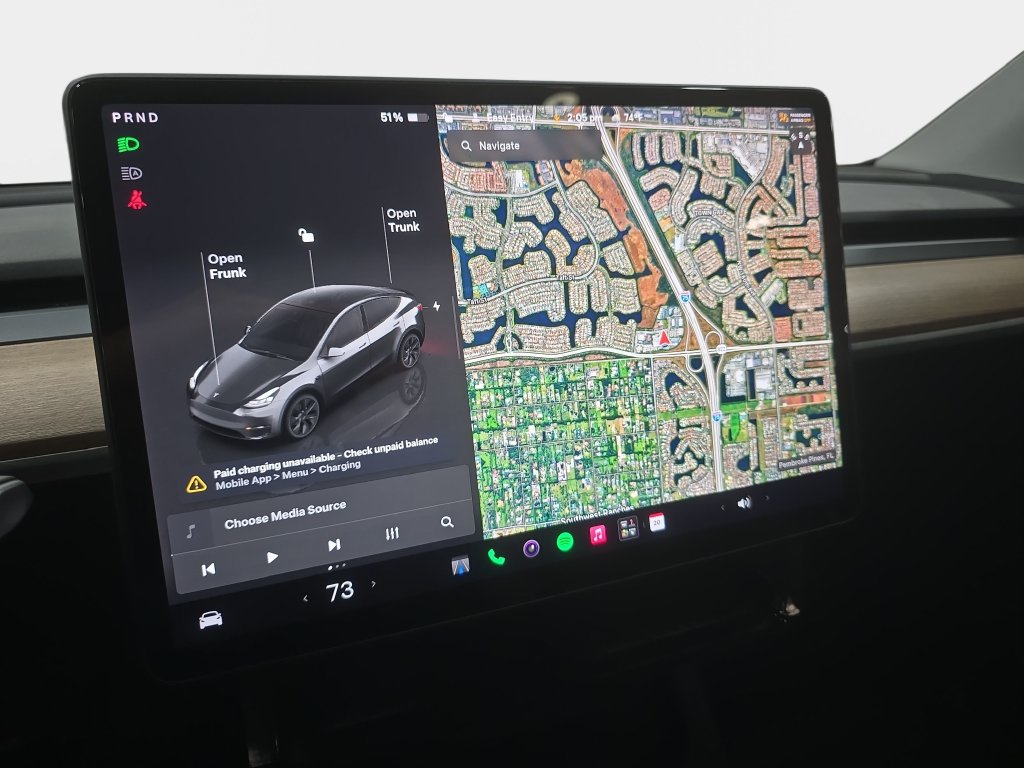 Used 2024 Tesla Model Y 2WD image 17