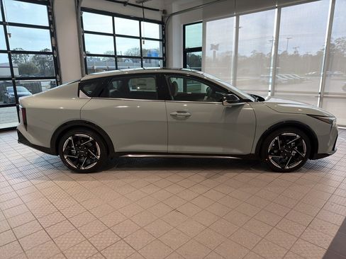 New 2026 Kia K4 GT-Line image 6