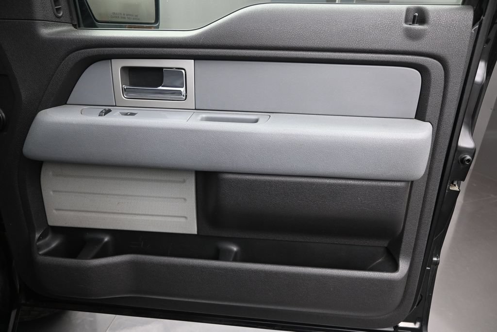 Used 2011 Ford F150 XLT w/ XLT Chrome Pkg AWD/4WD image 30