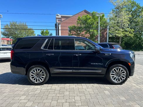 Used 2023 GMC Yukon Denali Ultimate AWD/4WD image 49