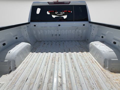 Used 2024 Chevrolet Silverado 1500 LT AWD/4WD image 13