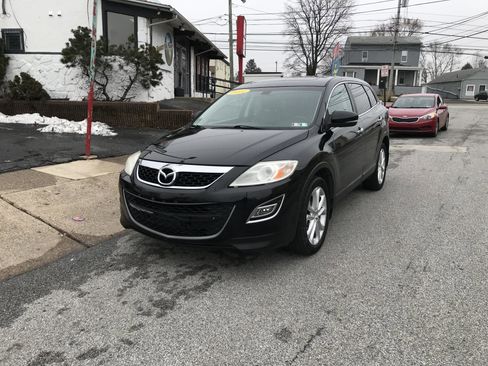 Used 2011 MAZDA CX-9 Grand Touring w/ Moonroof & Bose Audio Pkg image 3