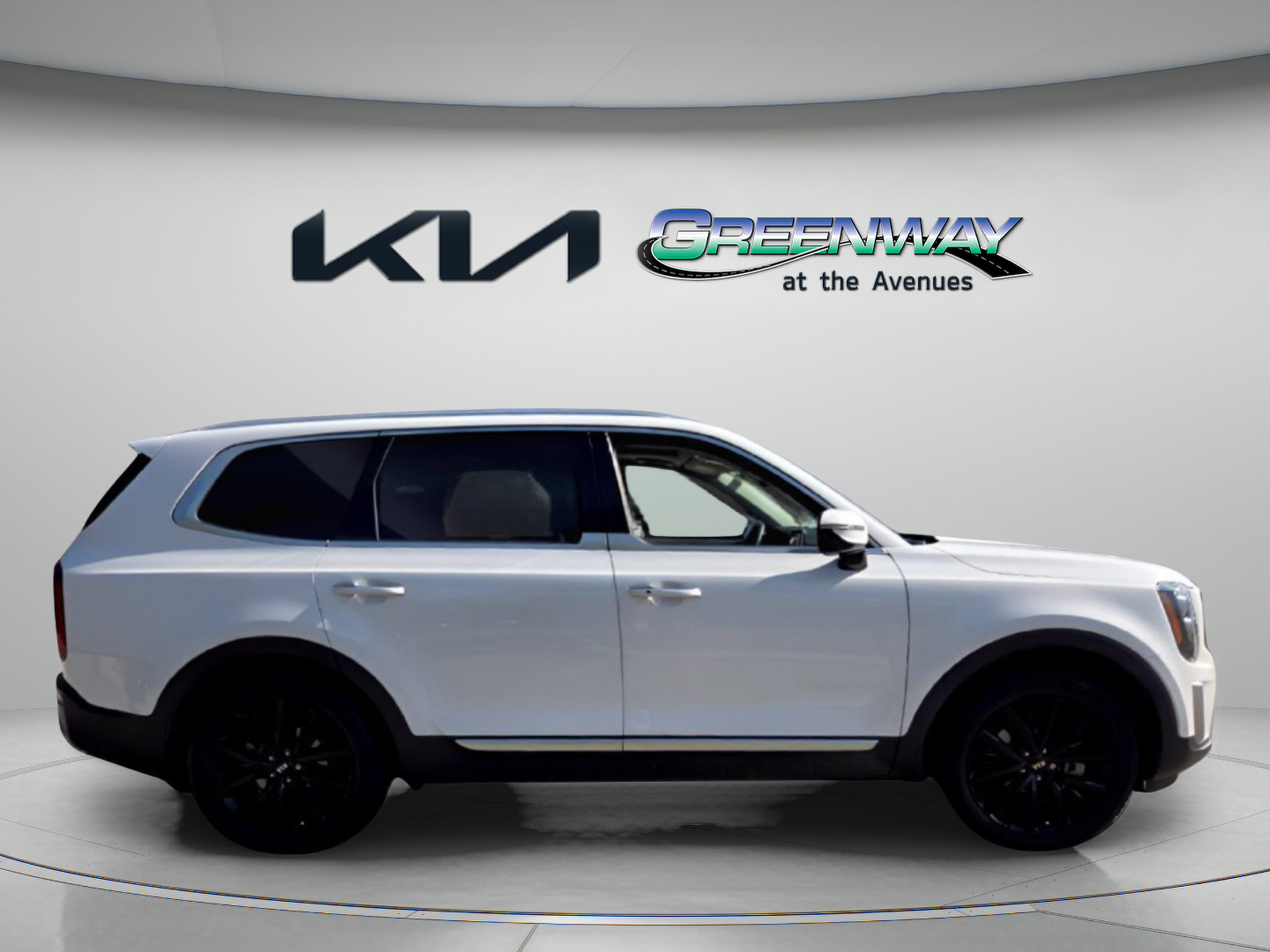 Used 2021 Kia Telluride SX w/ Towing Package FWD image 8