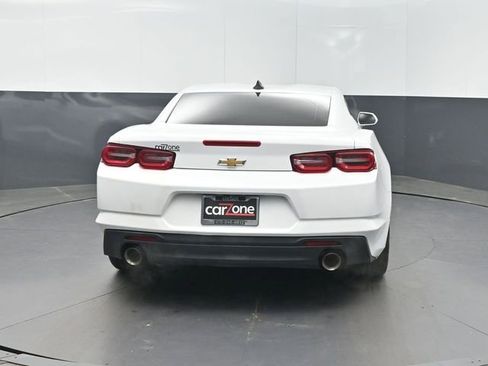 Used 2020 Chevrolet Camaro LT RWD image 28