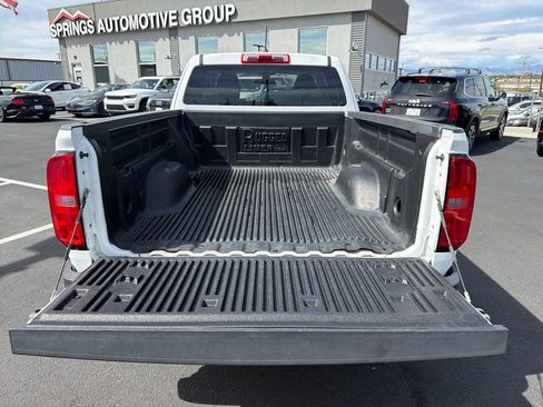 Used 2017 Chevrolet Colorado W/T RWD image 21
