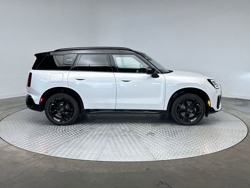 New 2026 MINI Cooper Countryman SE image 10