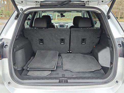 Used 2022 Chevrolet Equinox LT image 21
