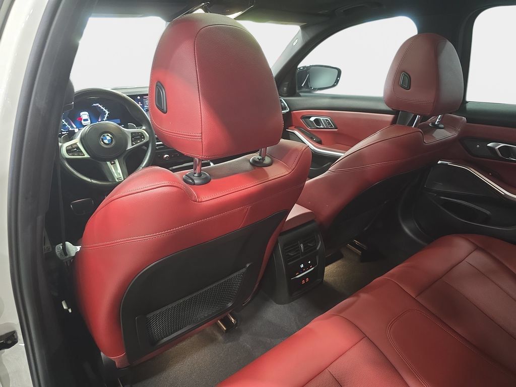 Certified 2023 BMW 330i Sedan w/ M Sport Package RWD image 9