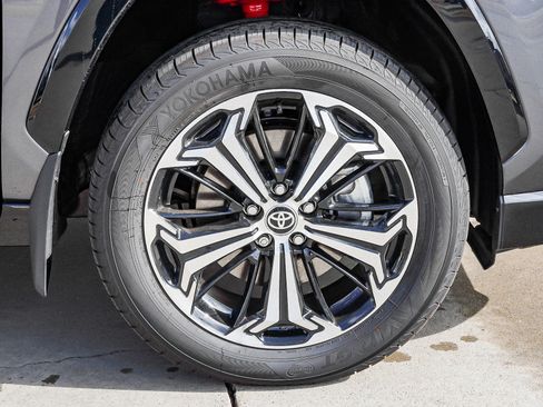 Certified 2025 Toyota RAV4 XSE w/ Weather Package image 12