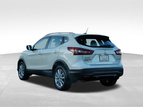 Used 2020 Nissan Rogue Sport SV w/ All-Weather Package image 5