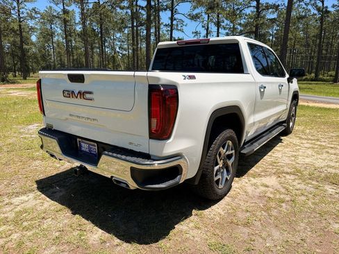 Used 2026 GMC Sierra 1500 SLT w/ SLT Premium Package AWD/4WD image 8