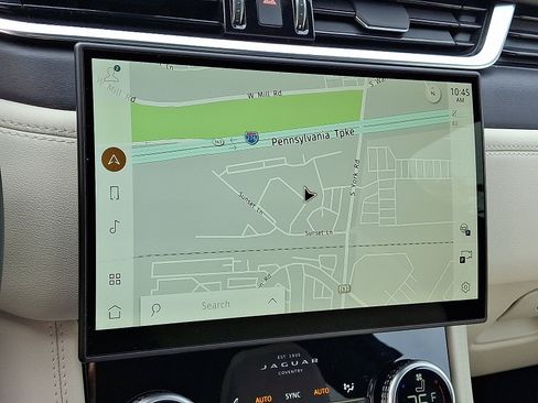 Used 2026 Jaguar F-PACE R-Dynamic S image 17