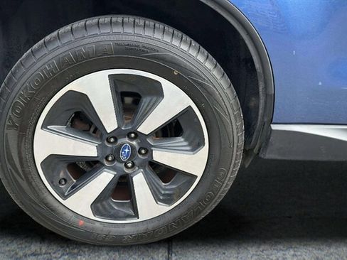 Used 2017 Subaru Forester 2.5i Limited w/ Popular Package #2 AWD/4WD image 37