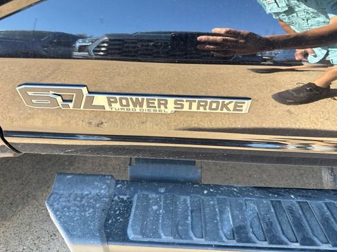 Used 2025 Ford F250 Lariat w/ Lariat Ultimate Package AWD/4WD image 13