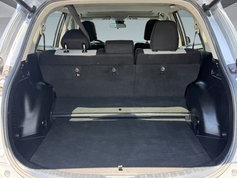 Used 2017 Toyota RAV4 XLE image 32