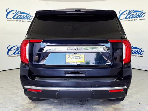 Used 2023 GMC Yukon SLT w/ SLT Luxury Package RWD image 4