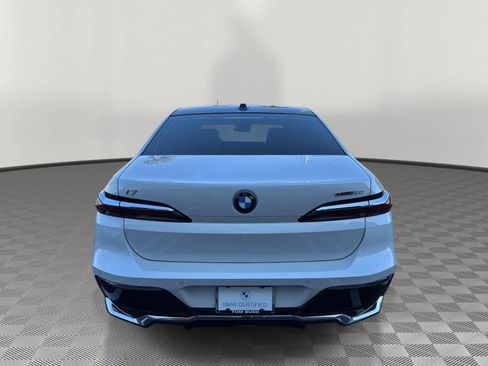 Certified 2025 BMW i7 eDrive50 w/ M Sport Package image 4