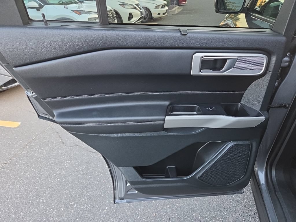 Used 2024 Ford Explorer Limited RWD image 64