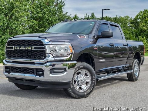 Used 2022 RAM 2500 Tradesman AWD/4WD image 1