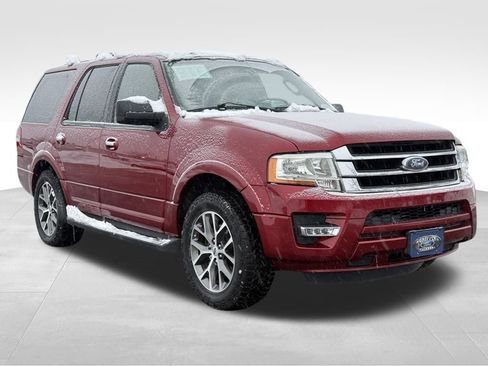 Used 2017 Ford Expedition XLT w/ Equipment Group 201A image 9