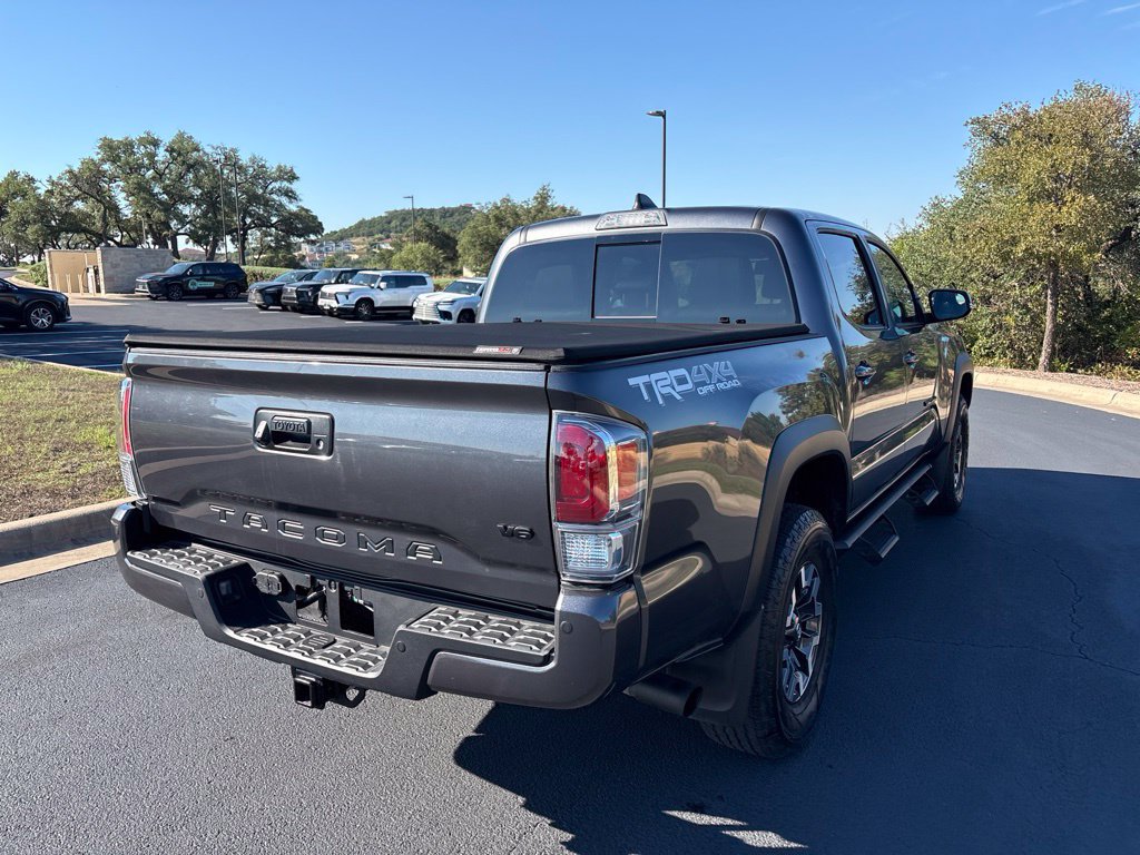 Used 2021 Toyota Tacoma TRD Off-Road w/ TRD Premium Off Road Package AWD/4WD image 5