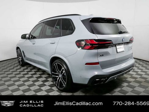 Used 2025 BMW X5 M60i AWD/4WD image 29