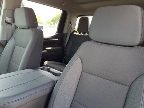 New 2026 Chevrolet Silverado 1500 LT w/ Z71 Off-Road Package image 12