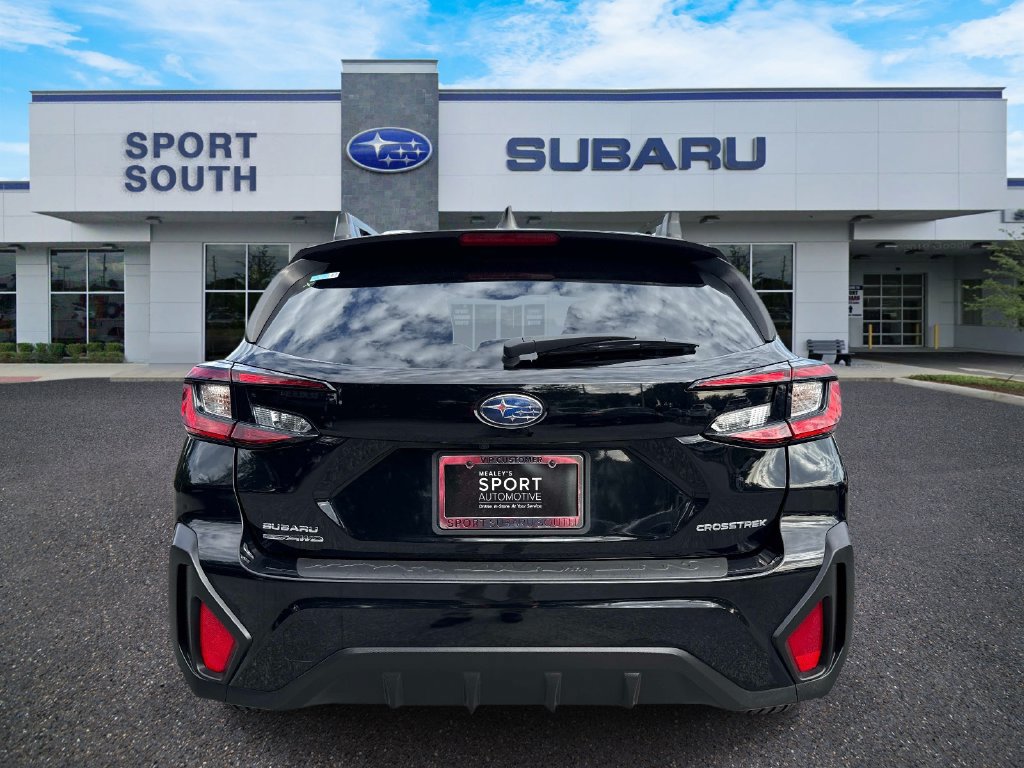 Used 2024 Subaru Crosstrek 2.0i Premium AWD/4WD image 5