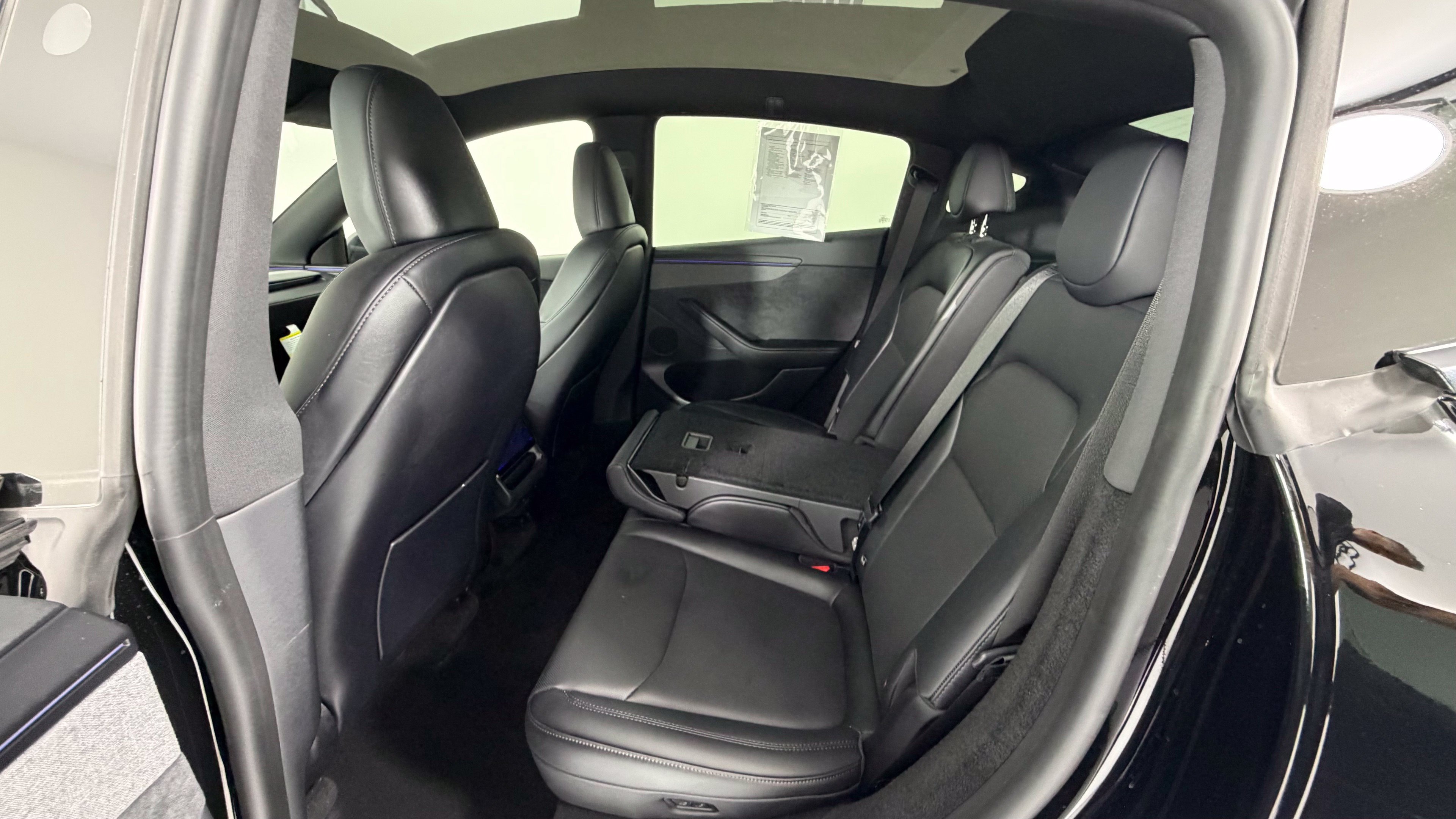 Used 2026 Tesla Model Y Long Range RWD image 28