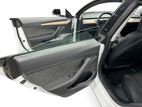 Certified 2023 Tesla Model 3 Standard Range RWD image 10