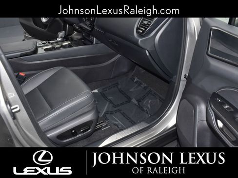Used 2024 Lexus NX 250 FWD image 14