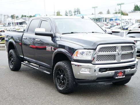 Used 2018 RAM 2500 Laramie w/ Convenience Group image 7