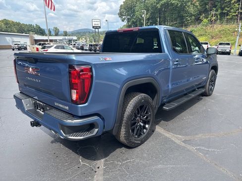 New 2026 GMC Sierra 1500 Elevation image 3