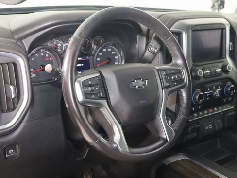 Used 2021 Chevrolet Silverado 1500 LT Trail Boss w/ Convenience Package II image 6