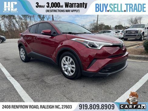 Used 2019 Toyota C-HR LE image 7