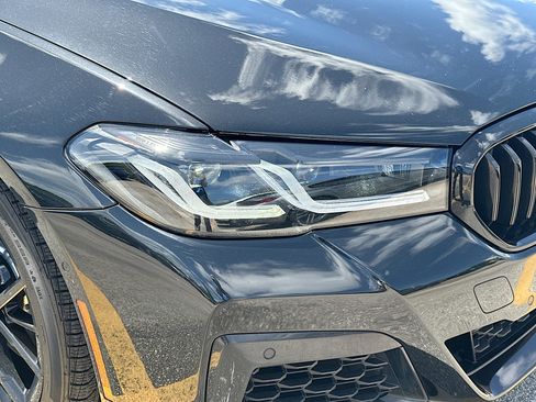 Used 2023 BMW M550i xDrive w/ Executive Package AWD/4WD image 27