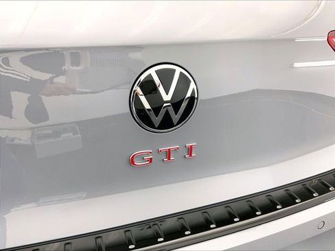 New 2026 Volkswagen GTI SE image 13