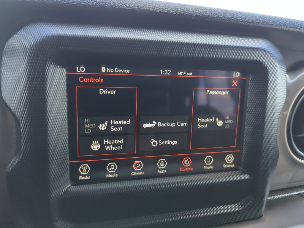 Used 2021 Jeep Gladiator Sport AWD/4WD image 18