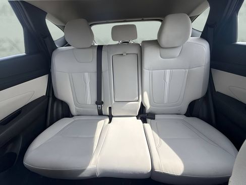 Used 2025 Hyundai Tucson SEL FWD image 10