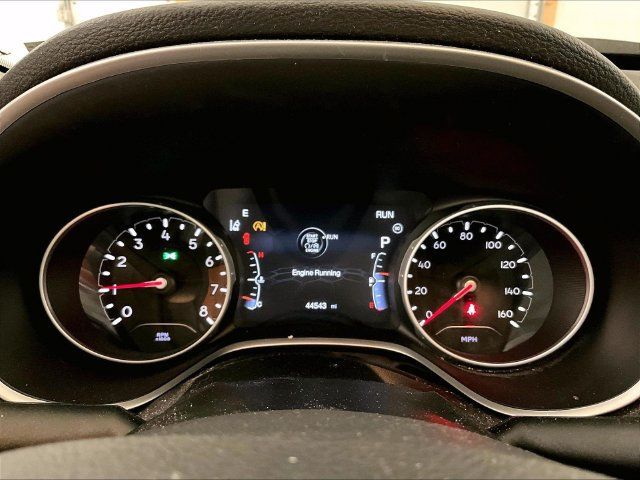 Used 2019 Jeep Compass Latitude w/ Popular Equipment Group AWD/4WD image 19