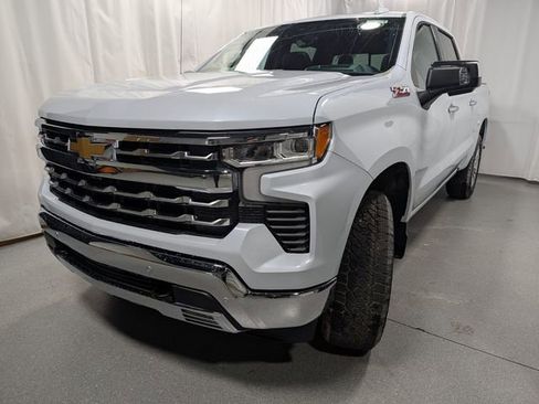 New 2026 Chevrolet Silverado 1500 LTZ w/ LTZ Premium Package image 8