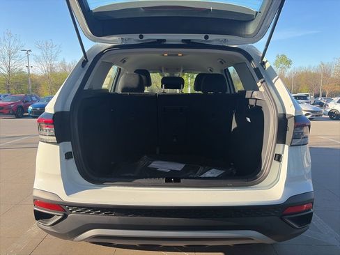 New 2026 Volkswagen Taos S FWD image 6
