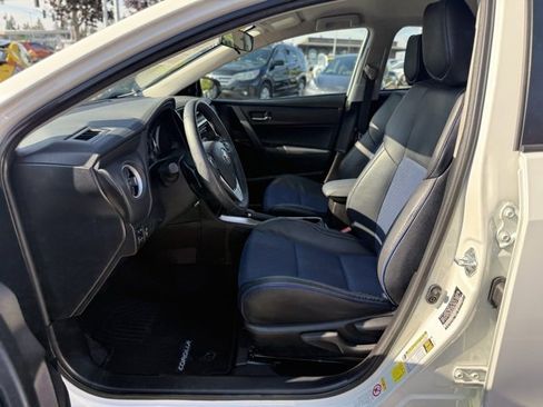 Used 2017 Toyota Corolla SE image 14