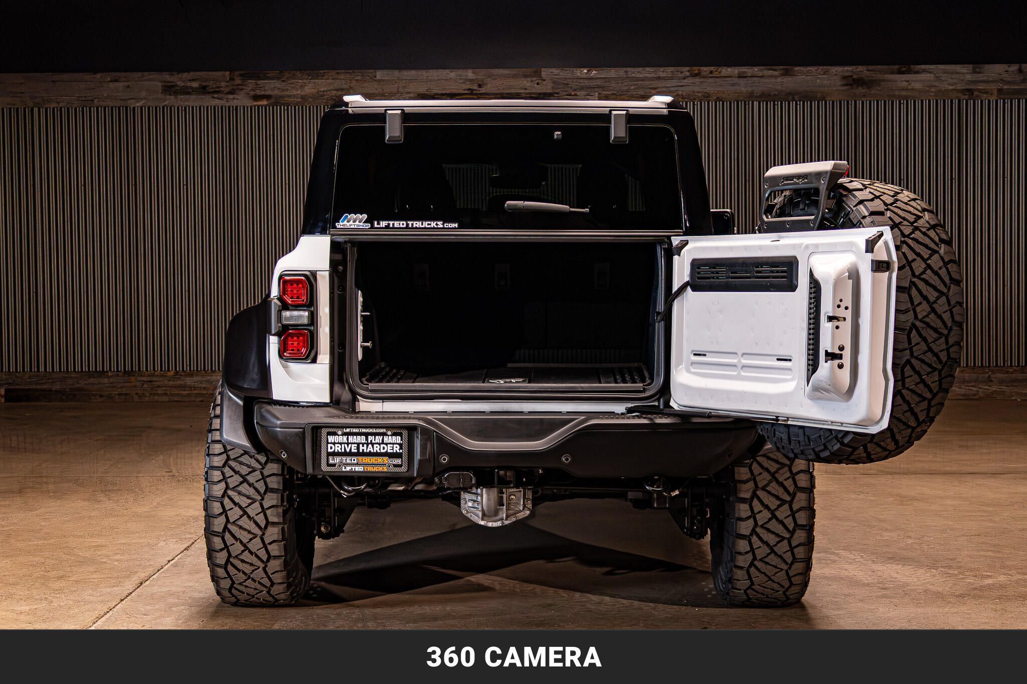 Used 2024 Ford Bronco Raptor w/ Interior Carbon Fiber Pack 6 AWD/4WD image 8