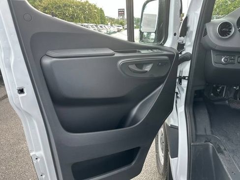 New 2026 Mercedes-Benz Sprinter 2500 image 22