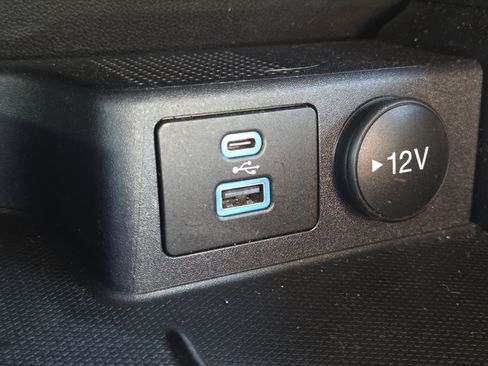 Used 2023 Ford Escape ST-Line AWD/4WD image 35
