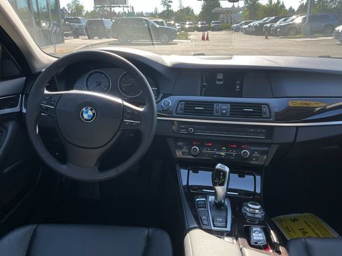 Used 2012 BMW 535i xDrive Sedan AWD/4WD image 21
